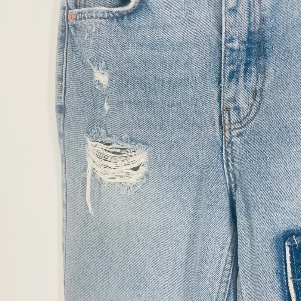 BDG Urban Outfitters Slim Straight Patchwork Distressed Jeans Light Wash Size 27 - Picture 5 of 14